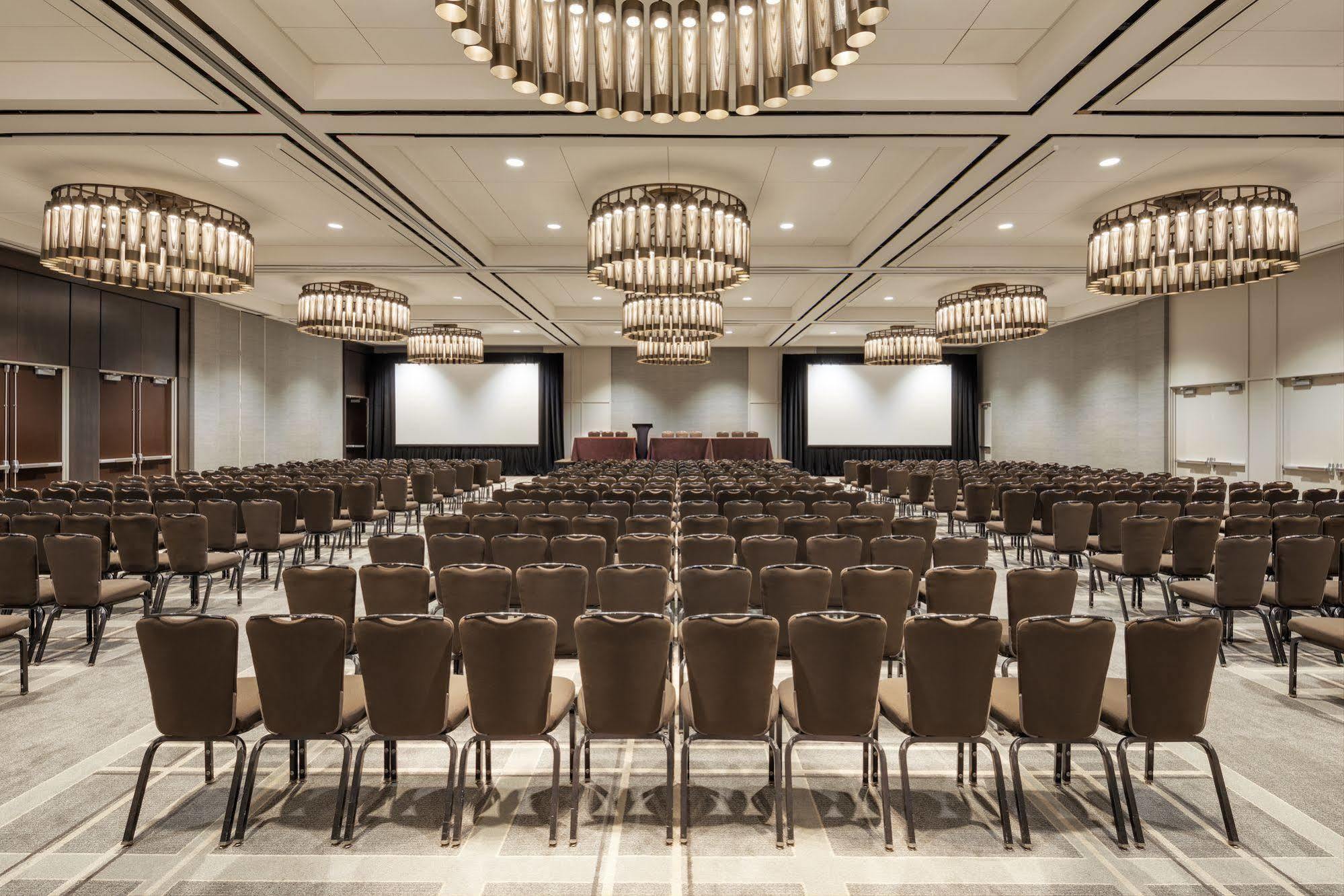 Hyatt Regency Schaumburg Chicago Hotel Exterior photo